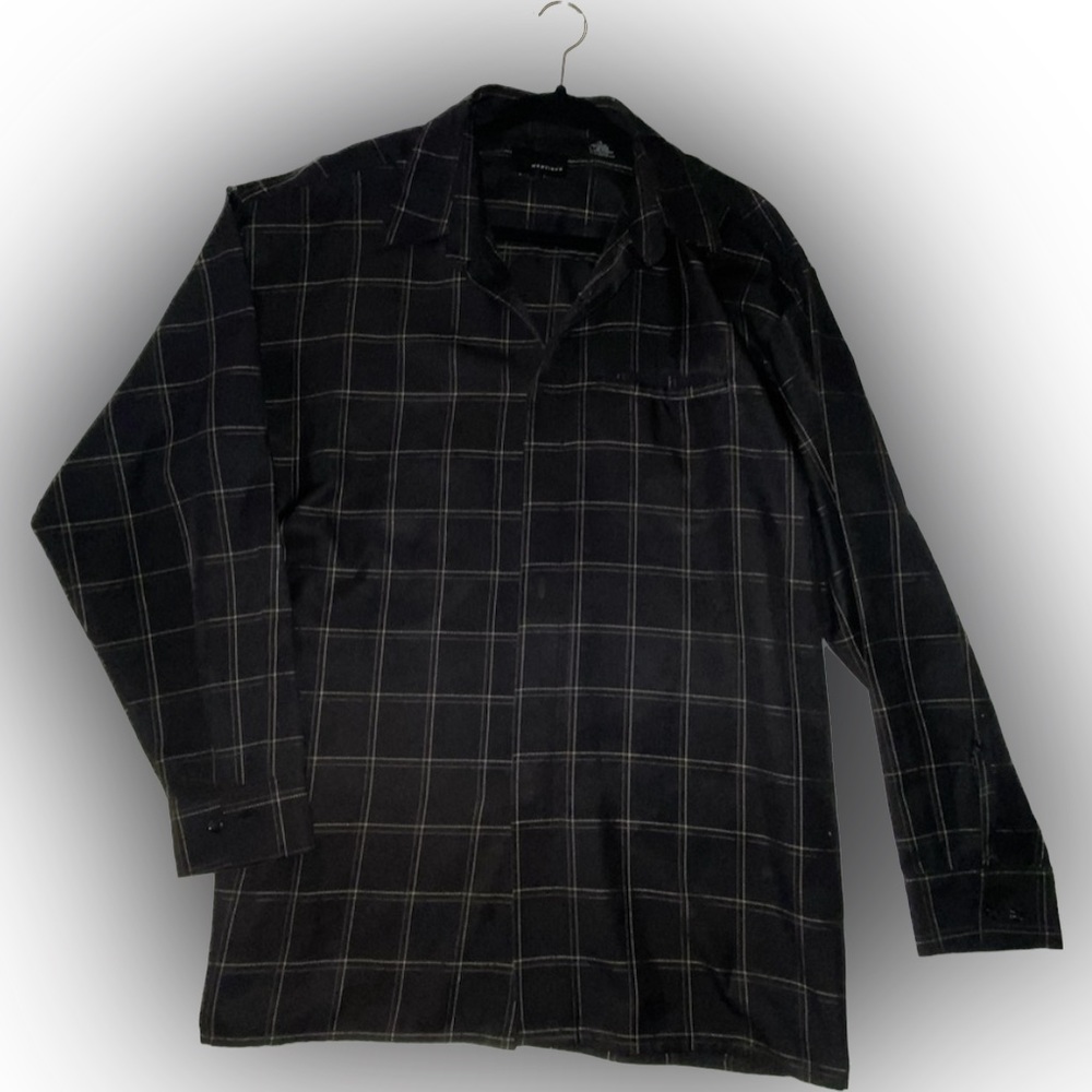 Montique Mens Upscale Fashion Black Button Up Dress Shirt